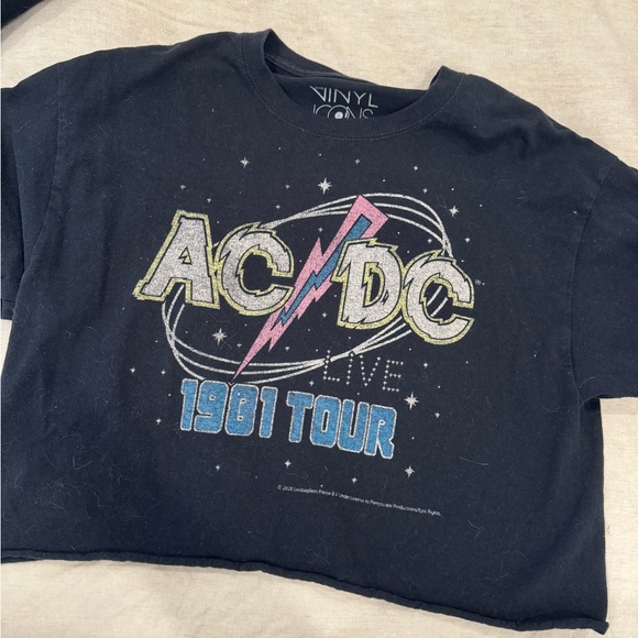 UO Band Tees - Picture 3 of 4